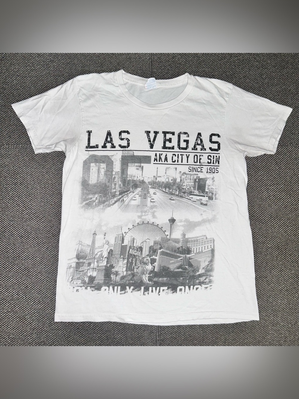 Vintage Y2K Las Vegas Sin City Big Graphic Tee - White Men’s Shirt
